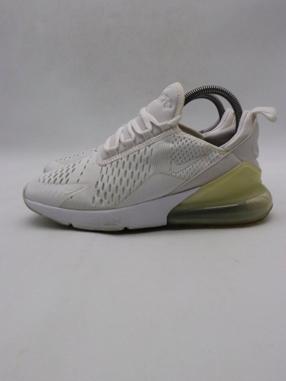Nike Air Max 270 Youth 6 Womens 7.5 Running Athletic White Sneakers 943345-103 - Picture 4 of 9